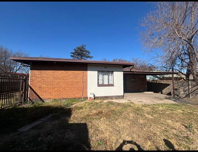 6 BEDROOM HOUSE FOR SALE IN VANDERBIJLPARK CW 6